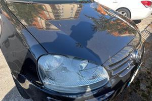 Golf V in buono condizioni