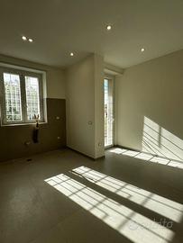 Trentola Ducenta (CE): Esclusivo 103 mq Ristruttur