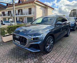 Audi Q8 50 TDI 286 CV quattro tiptronic Sport