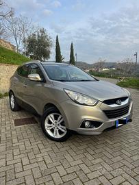 Hyundai iX35 1.7 CRDi 2WD 2011