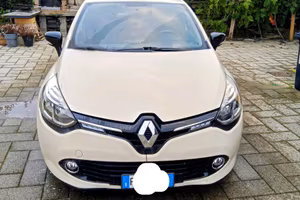Renault  Clio 75 CV neo patentati