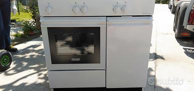 Cucina forno Delonghi 