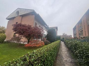 2 LOCALI A CARAVAGGIO