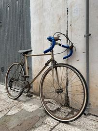 Bicicletta da corsa 24