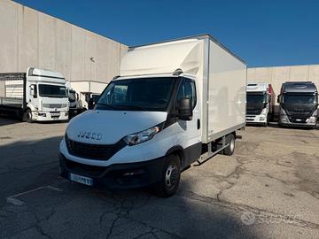 2020 IVECO Daily 35-160