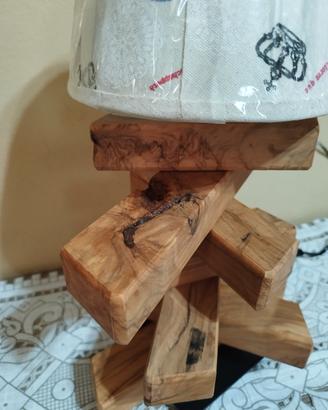 Lampada in Ulivo 