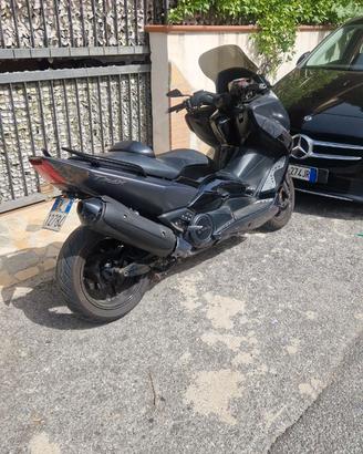 Tmax 500 2009