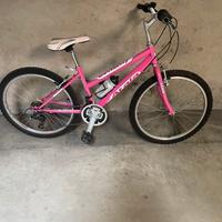 Mountain bike da ragazza