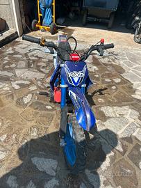 Minimoto bambino