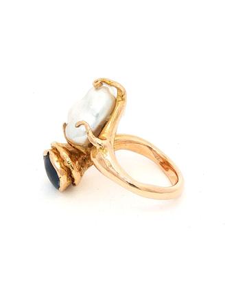 Anello perla Tahiti e zaffiro oro giallo
