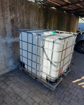 Cisterna per recuperare l'acqua piovana 