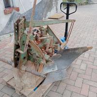 Aratro x trattore 30/50 Hp