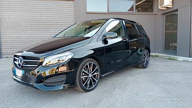 Mercedes B 200 PREMIUM - PERMUTE AUTO MOTO