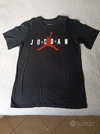 t-shirt Nike air Jordan nera