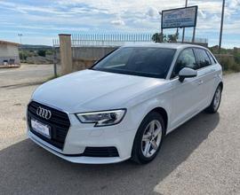 Audi A3 30 1.6 tdi Business 116cv s-tronic