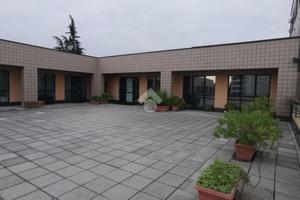 UFFICIO A CARONNO PERTUSELLA