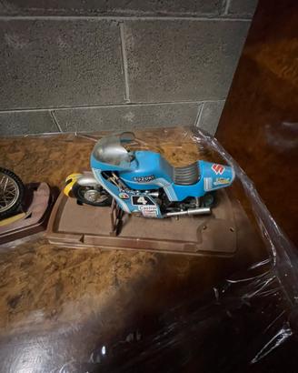 Modellino moto