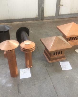 Comignoli in rame e lamiera, nuovi.