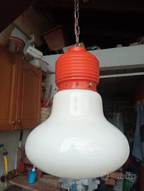lampadario  vintage  forma lampadina.