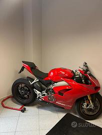 Ducati Panigale V4S