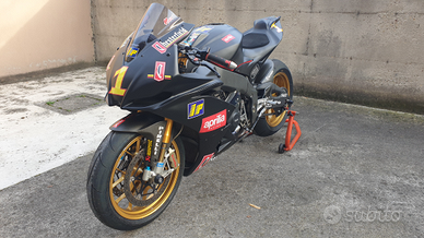 RSV4 Factory APRC Öhlins Pista/Targata