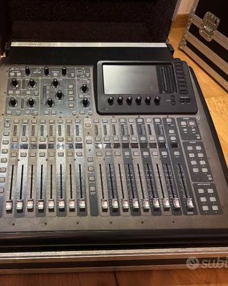 Mixer Digitale - Behringer X32 Compact con Case