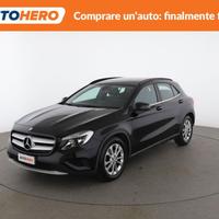 MERCEDES-BENZ GLA 180 TA48906
