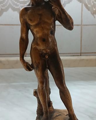 Statua in legno David di Michelangelo