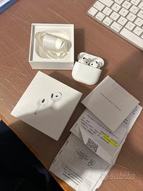 Air pods 4  nuovi con cancellazione rumore