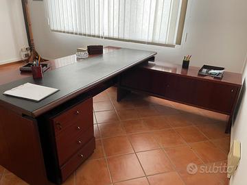 Scrivania da ufficio