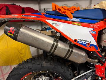 Terminale akrapovic beta rr