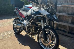 Bmw gs 1200 full