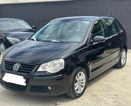 Volkswagen Polo 1.2 benzina +gpl