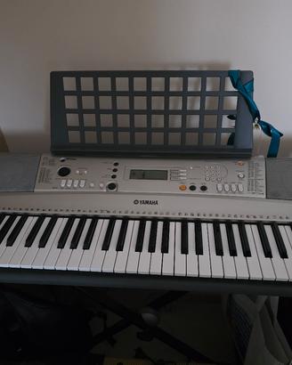 Tastiera Yamaha PSR-E313 