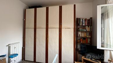 Armadio in legno