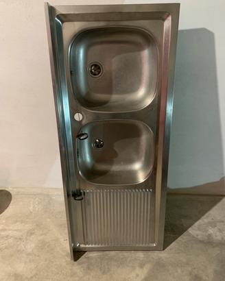 Lavello inox 2 vasche con scolapiatti gocciolatoio