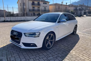 Audi A4 Avant S-line 2.0 TDI 143cv Multitronic