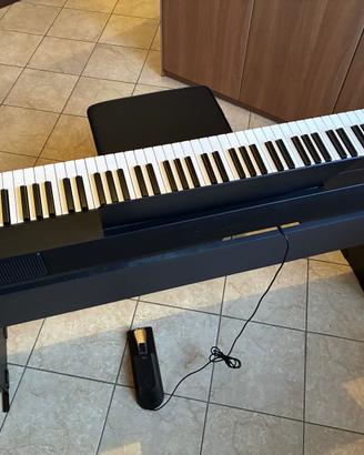 Pianoforte Digitale Yamaha P-145 completo