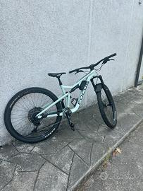 Bicicletta da enduro