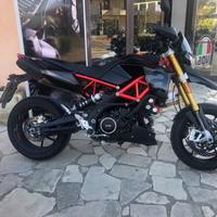 Aprilia Dorsoduro 900