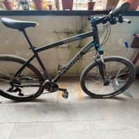 Mountain Bike Rockrider B-TWIN 520 XL