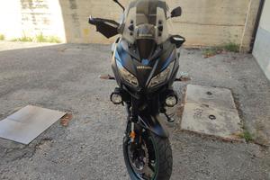 Moto kawasaki Versis 650
