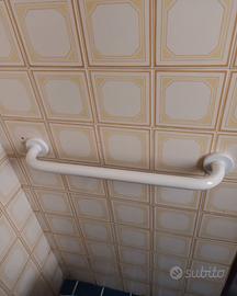 Maniglia di sostegno bagno anziani