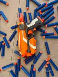 Nerf N-Strike Elite Firestrike + 20 dardi Nerf