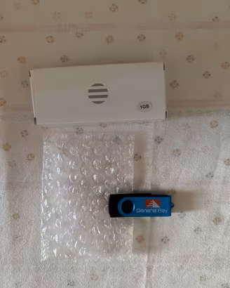 Chiavetta USB 1GB