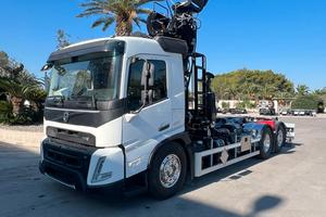 VOLVO FMX420 EURO 6 SCARRABILE + GRU RETROCABINA B