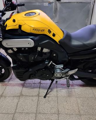 YAMAHA mt-01