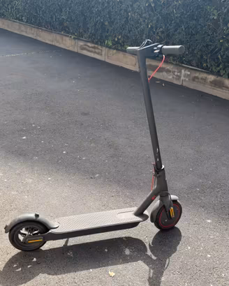 Monopattino elettrico Xiaomi pro 2