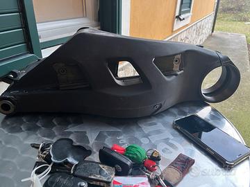 Forcella posteriore MV augusta F4