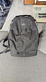 Zaino LOWEPRO per apparecchiatura fotografica